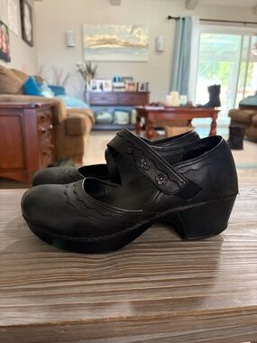 Dansko Harlow Black Mary Jane Clogs with Floral Strap Accent 41